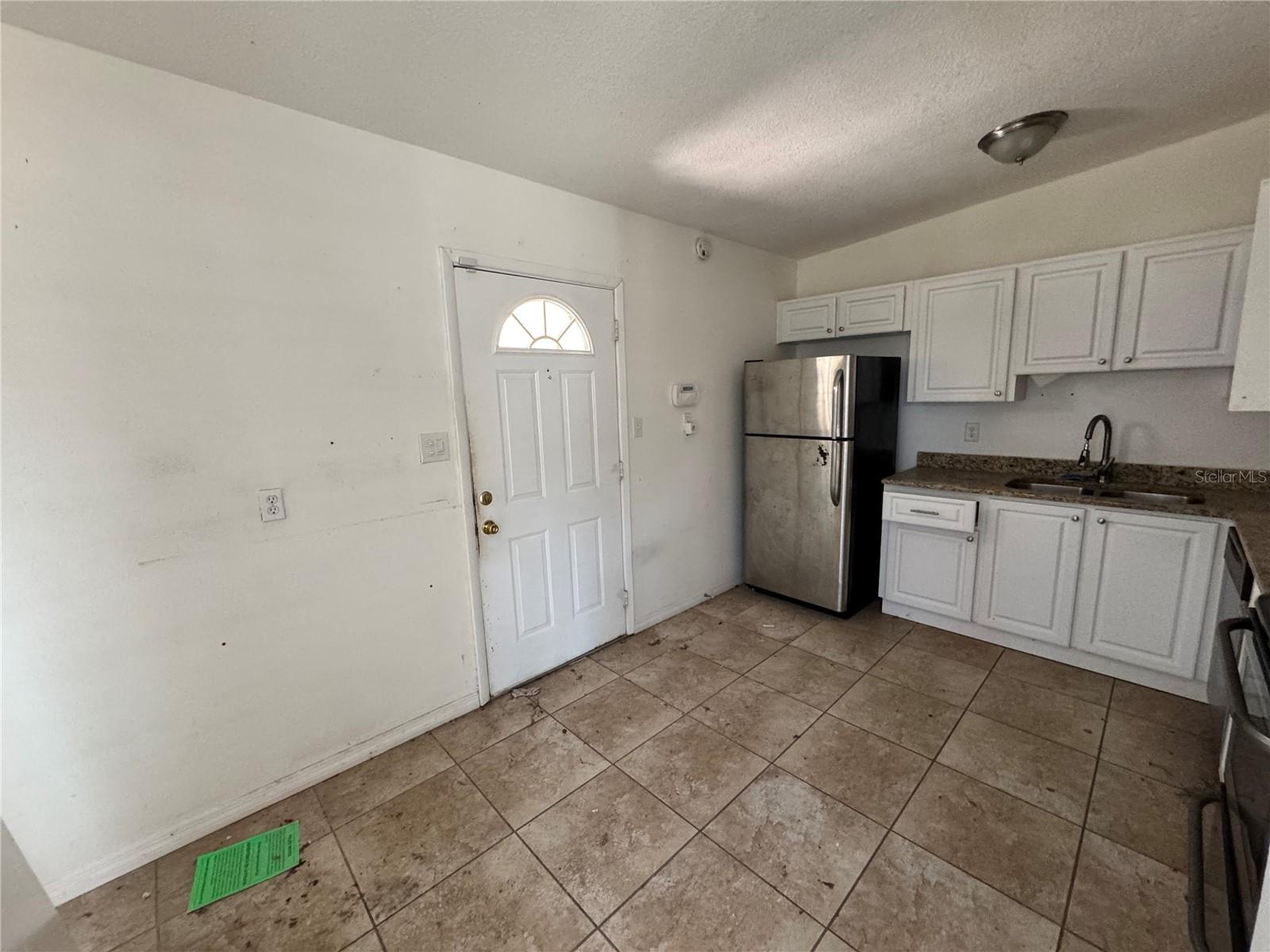 7921 LAKESHORE DR — photo 3