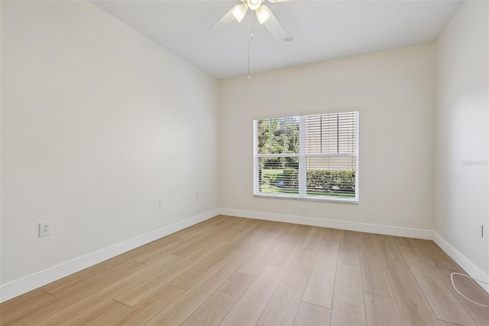 8520 BROKEN WILLOW CT — photo 15