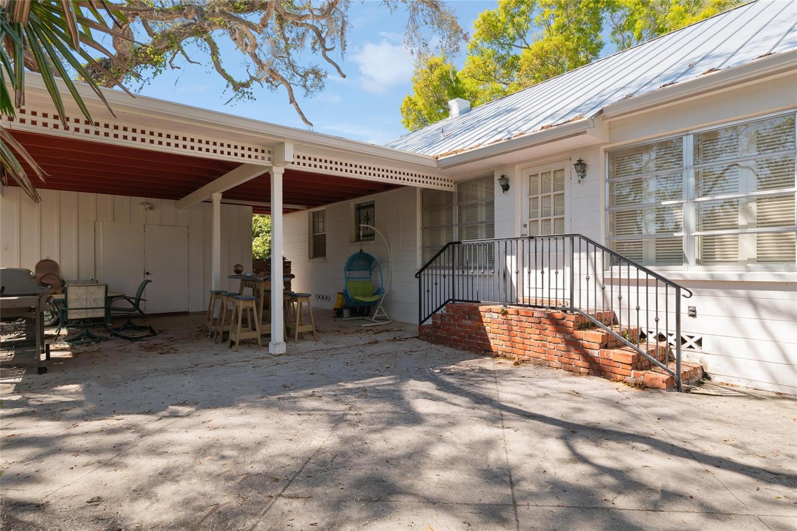 502 HILLCREST AVE — photo 23