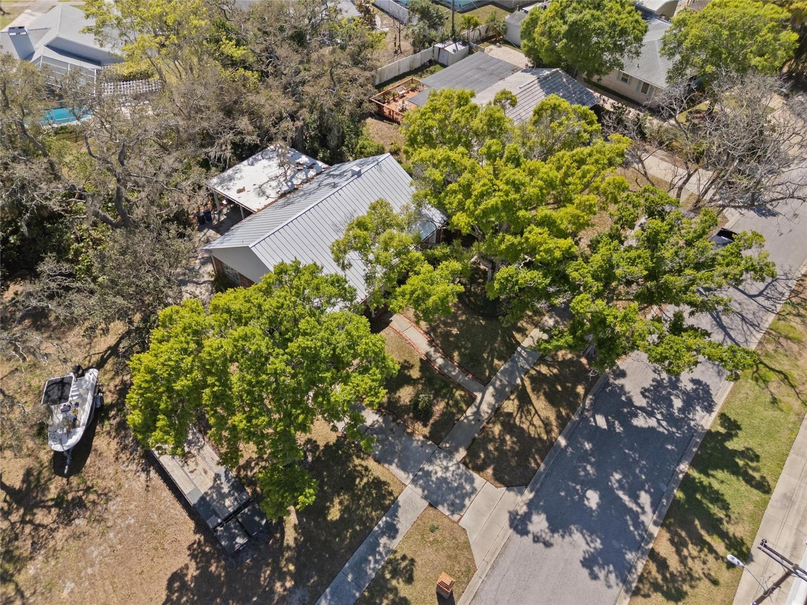 502 HILLCREST AVE — photo 29