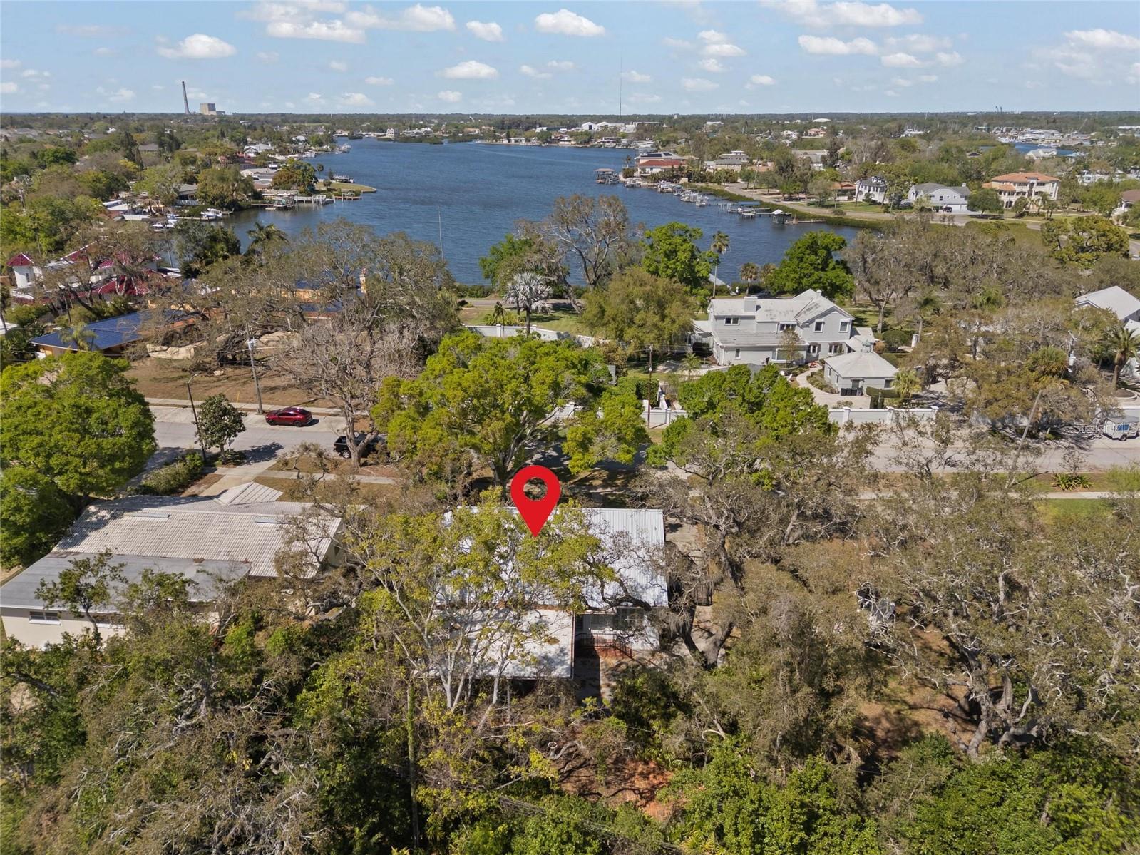 502 HILLCREST AVE — photo 30