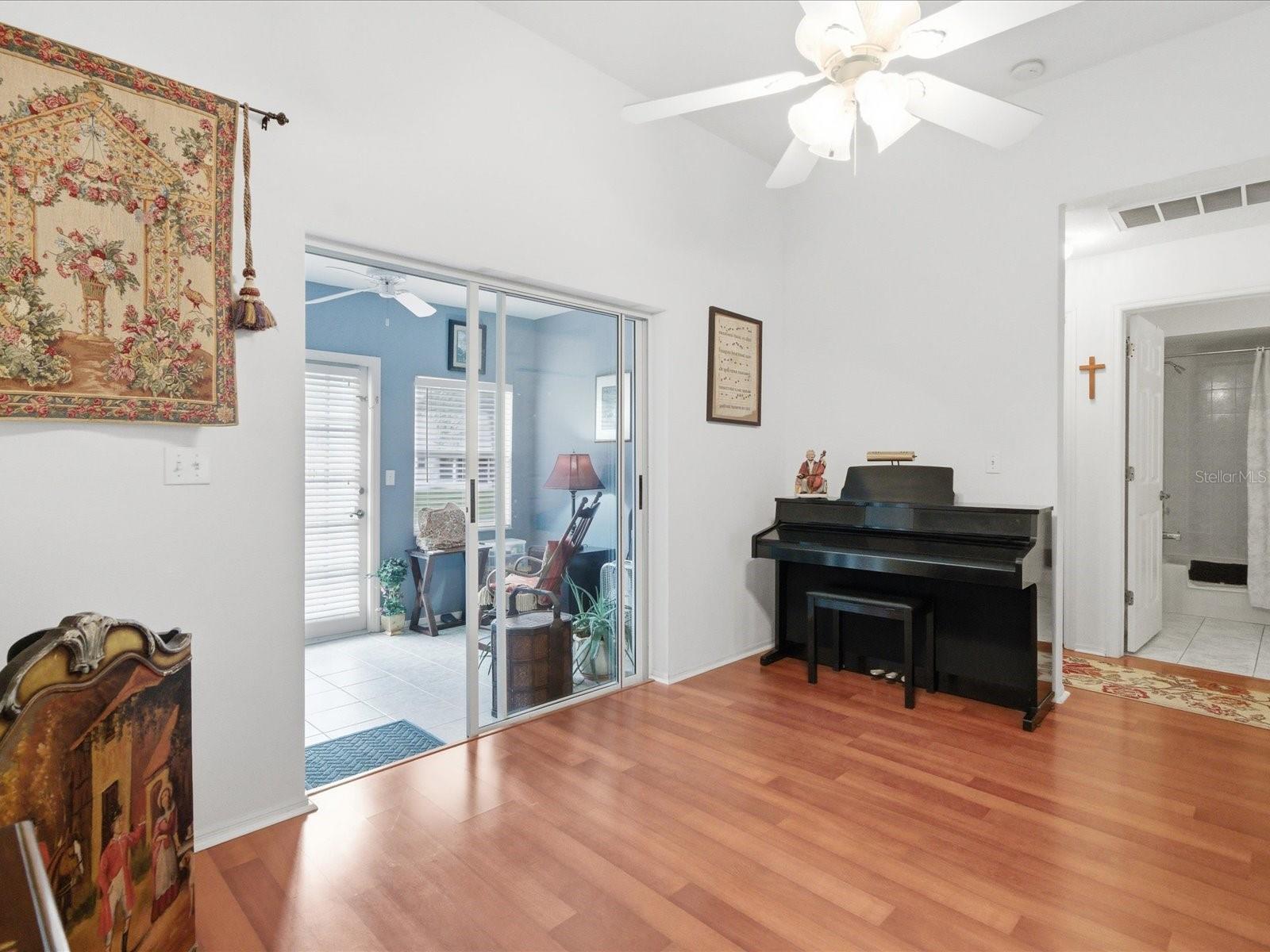 4209 AVANTI CIR — photo 4