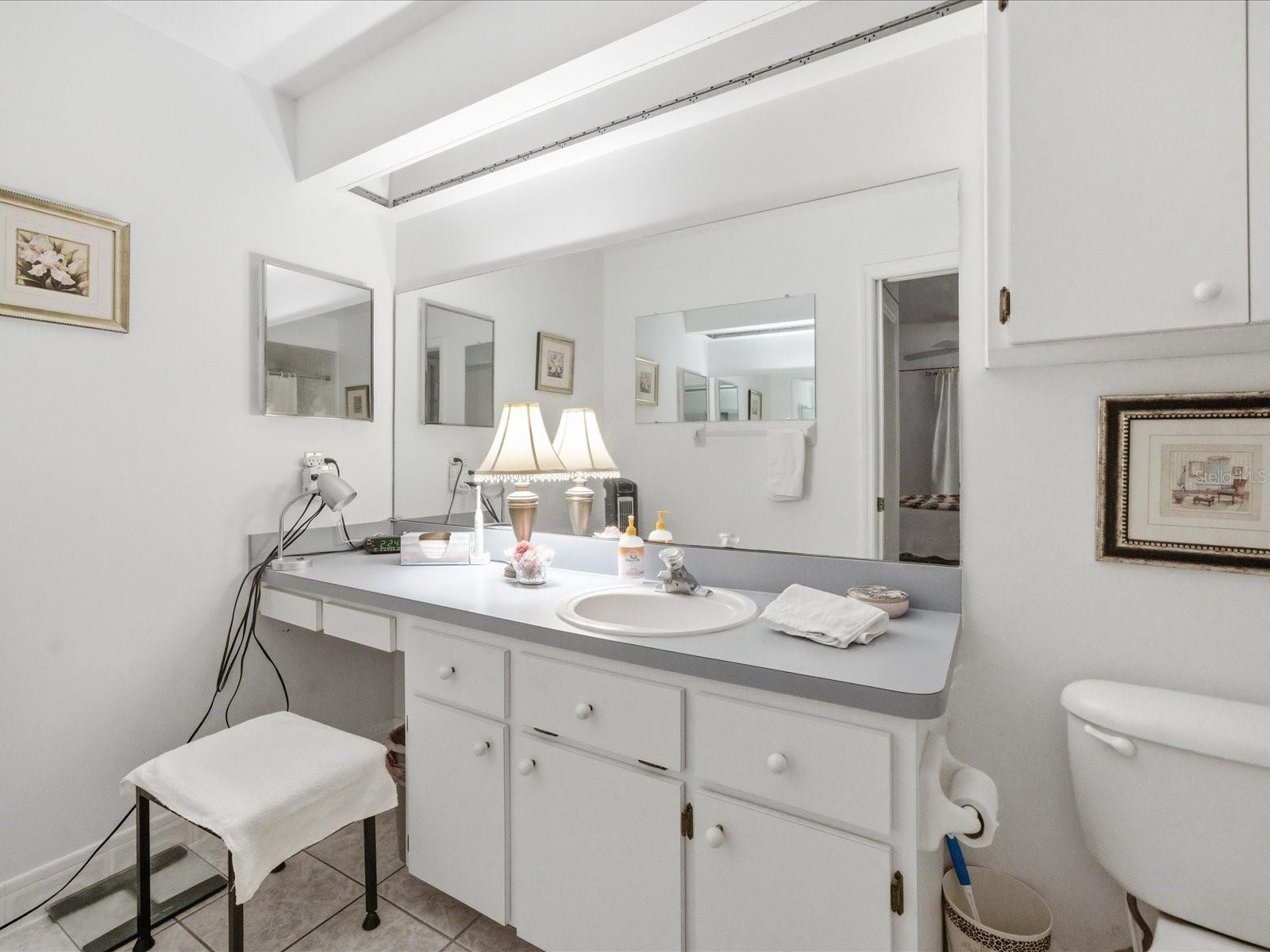 4209 AVANTI CIR — photo 16