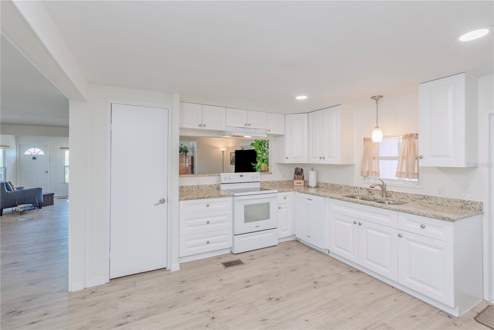 4851 W GANDY BLVD #23C — photo 4