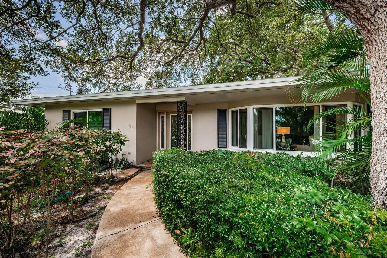 1704 CYPRESS AVE — photo 64