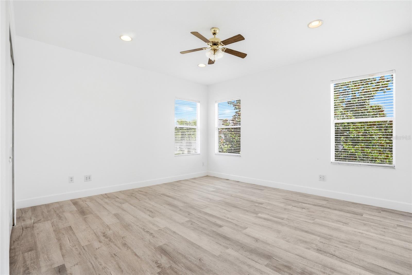 11637 BRISTOL CHASE DR — photo 40