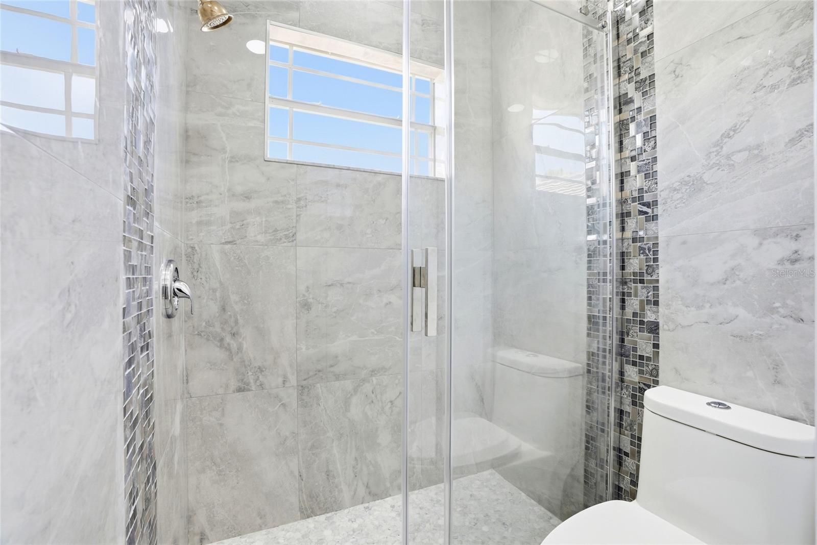 11637 BRISTOL CHASE DR — photo 43