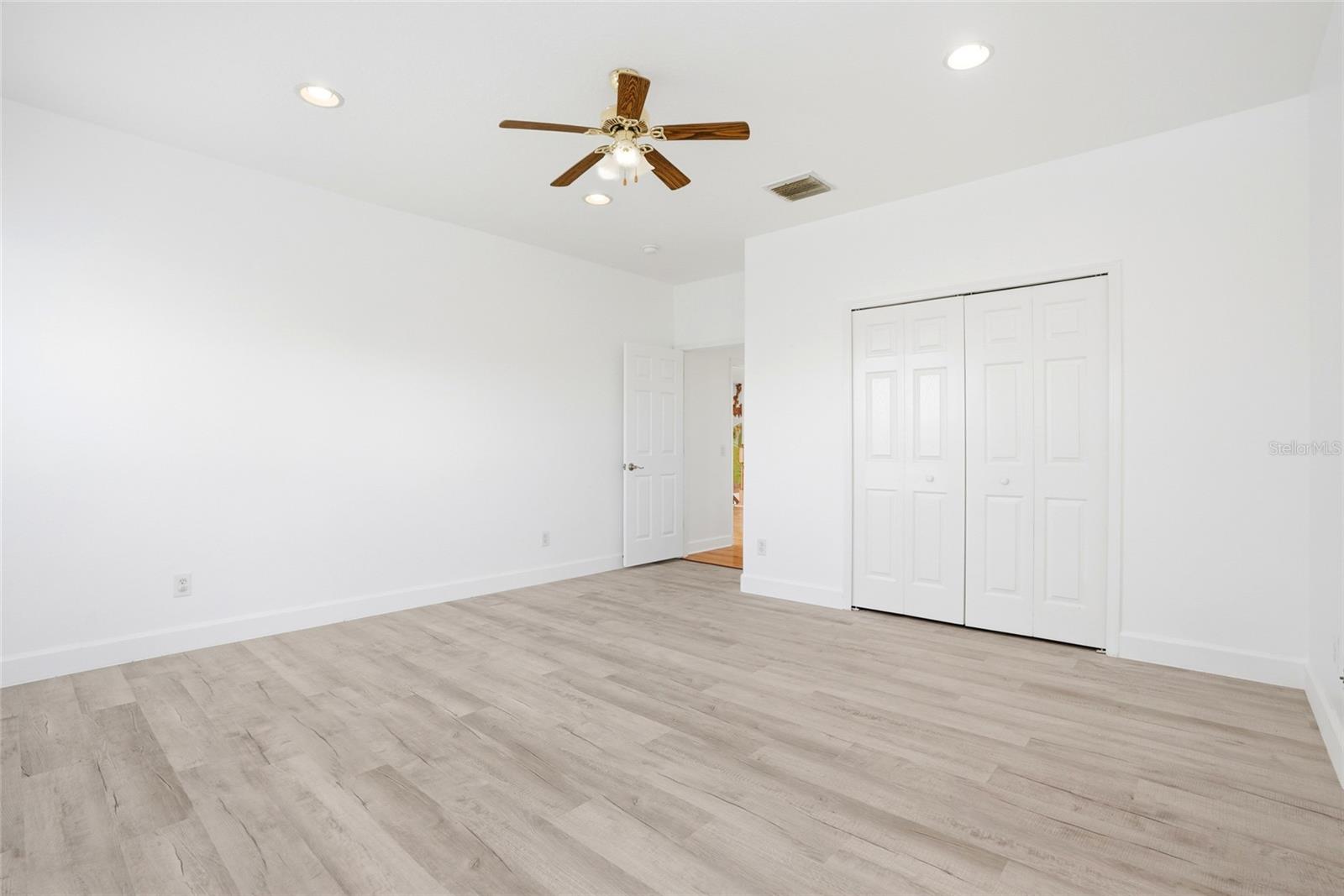 11637 BRISTOL CHASE DR — photo 41