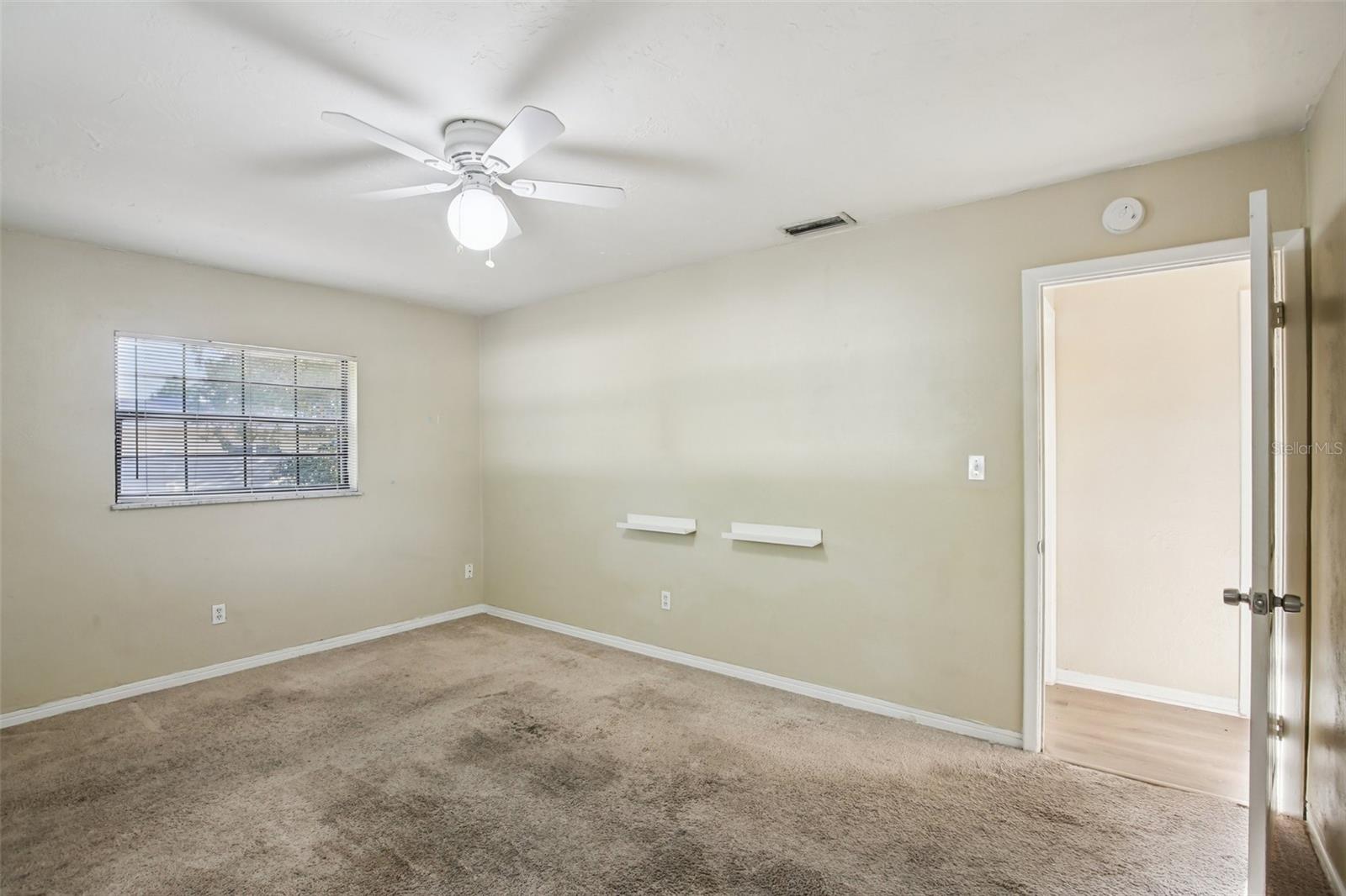 1415 WOOD AVE — photo 22