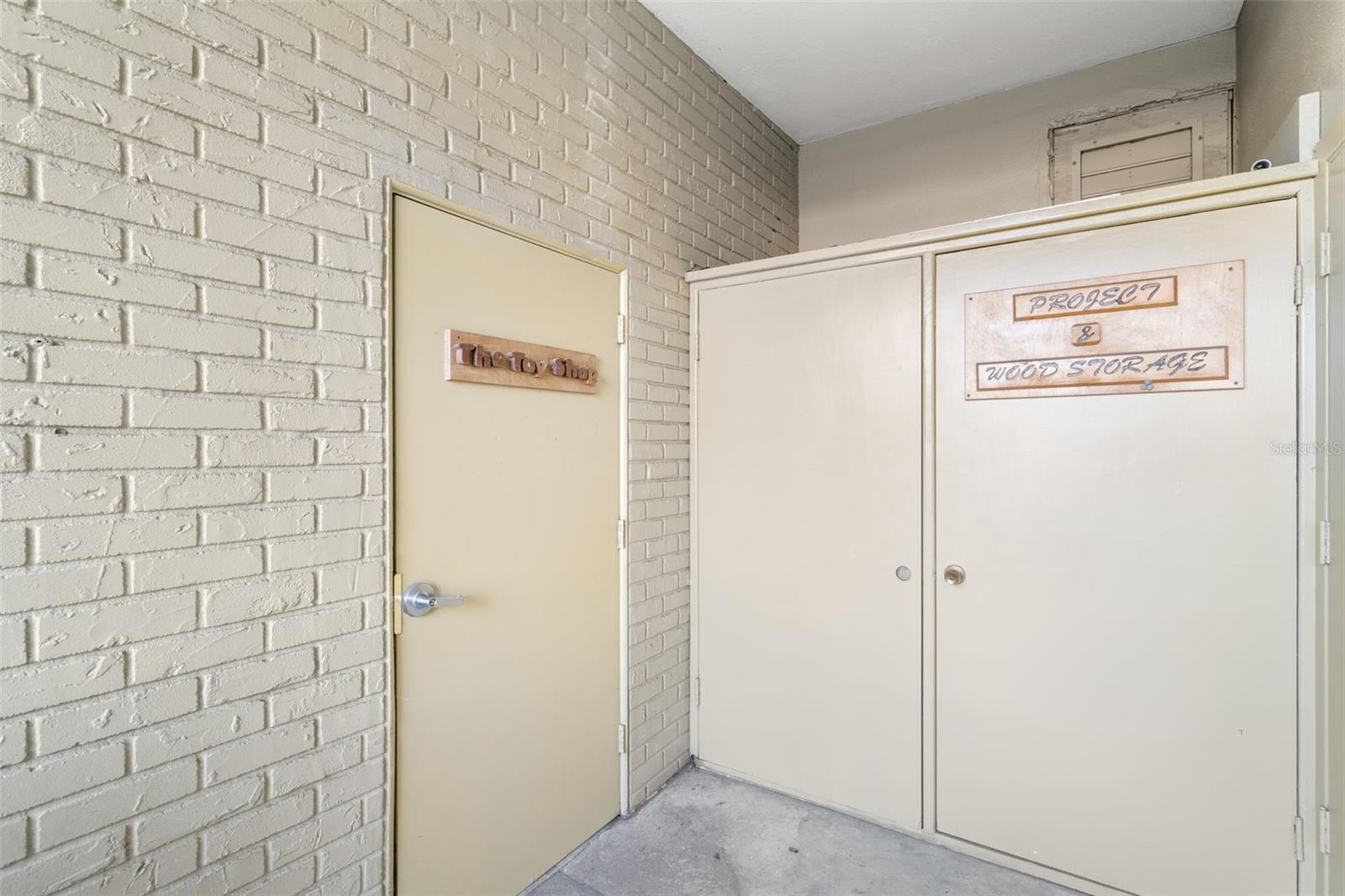 2433 BRAZILIA DR #41 — photo 29
