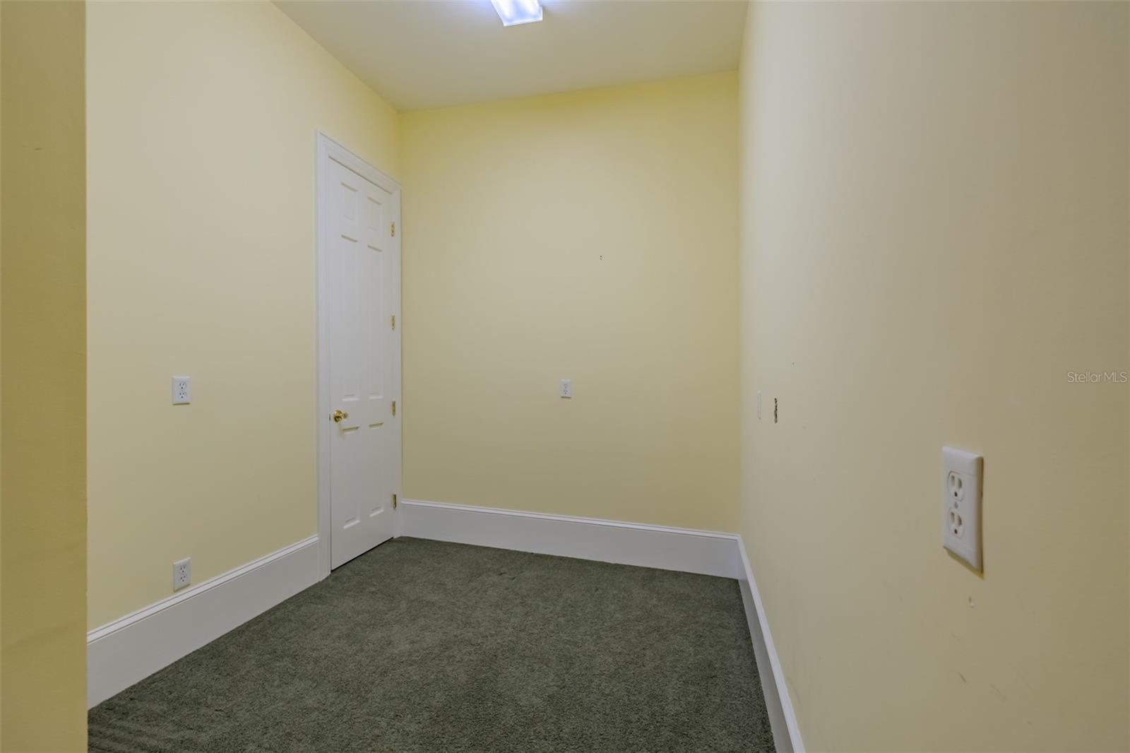 1816 S DOVER RD — photo 47
