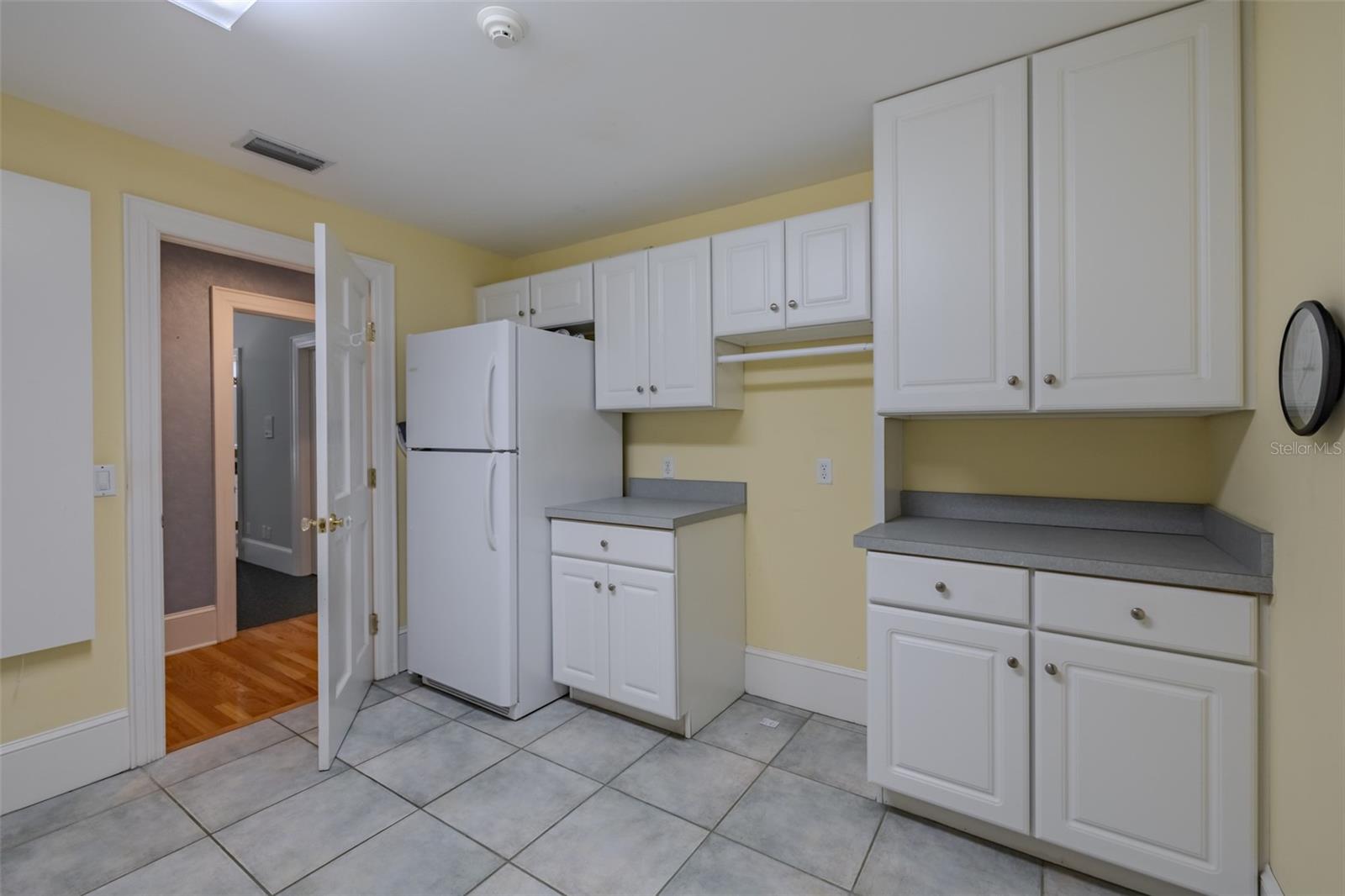 1816 S DOVER RD — photo 66