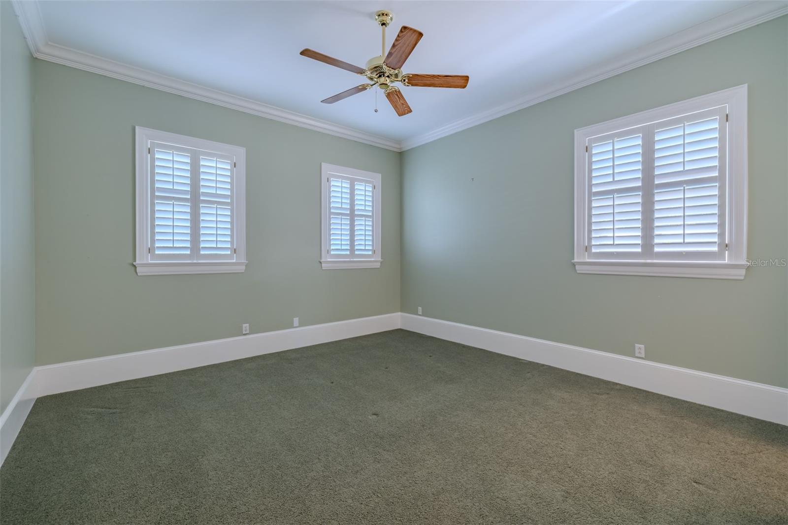 1816 S DOVER RD — photo 48