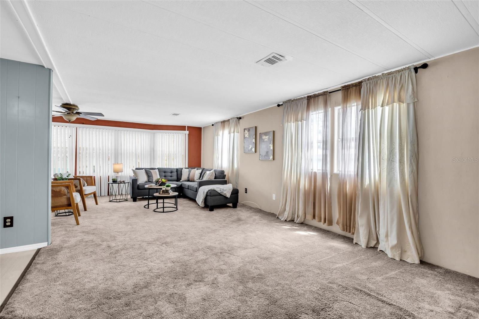 23 MOUNTAIN LAUREL DR — photo 14