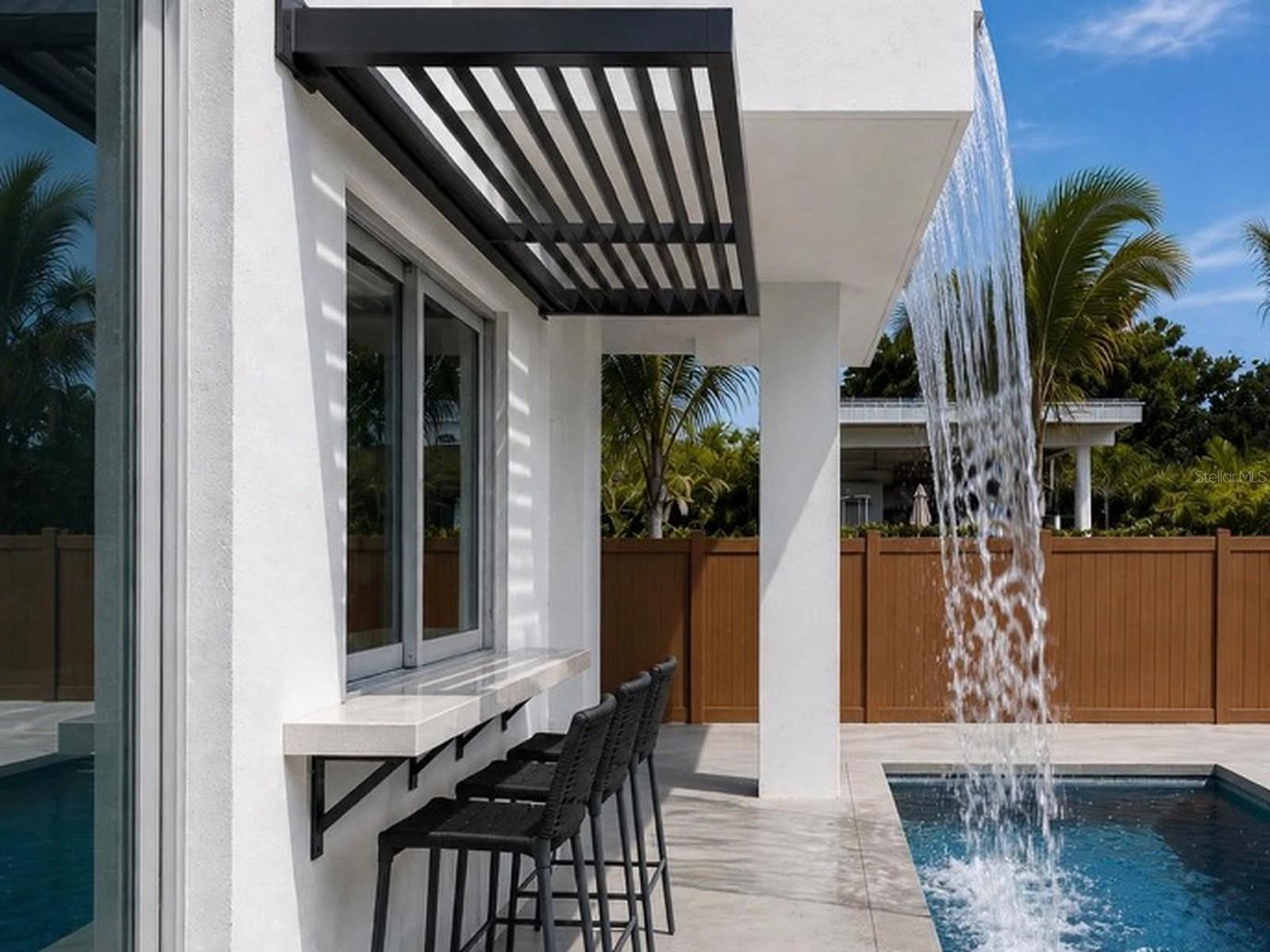 2125 DATURA ST — photo 2
