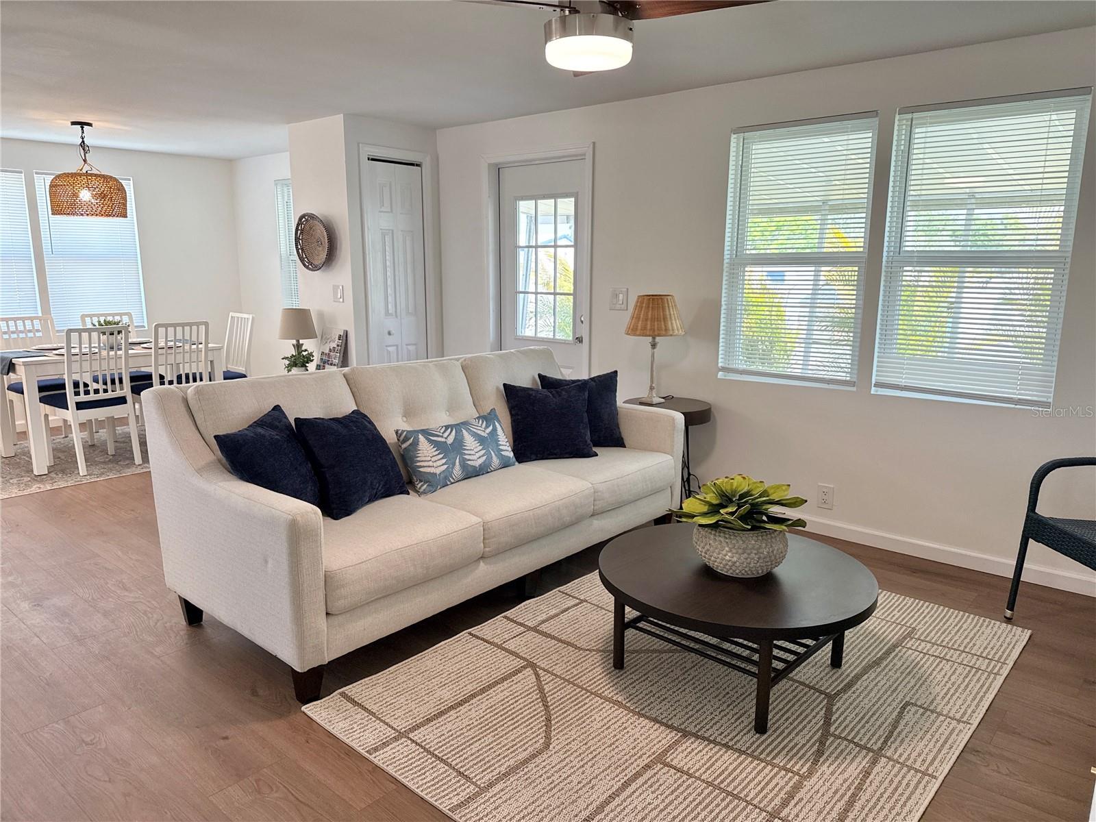 7271 MOUNT ARLINGTON DR NE #430 — photo 3