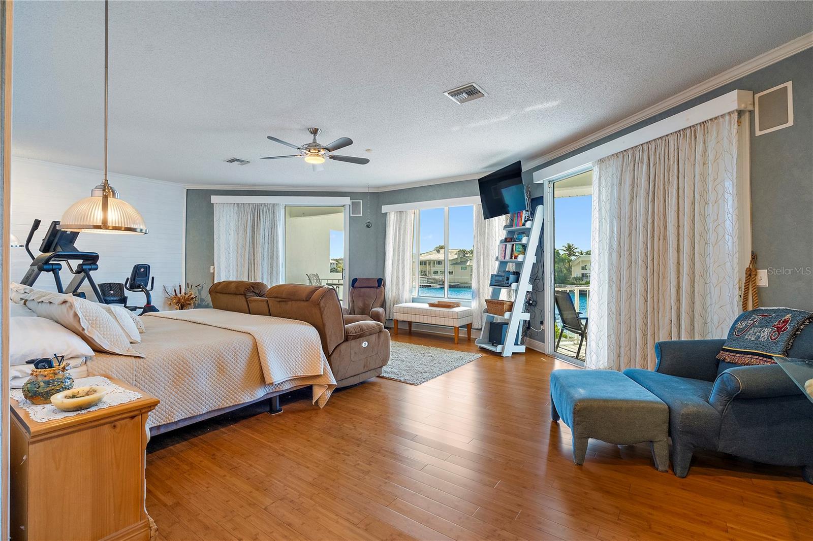 830 PINELLAS BAYWAY S — photo 26