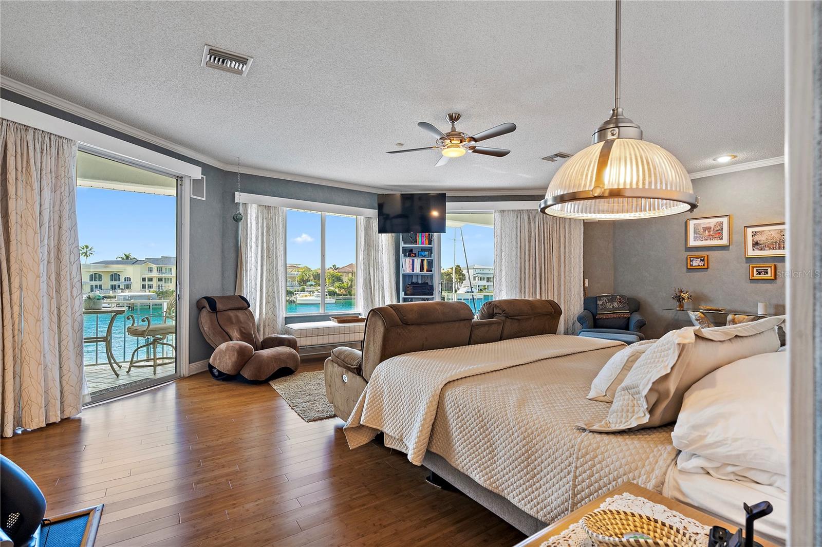 830 PINELLAS BAYWAY S — photo 23