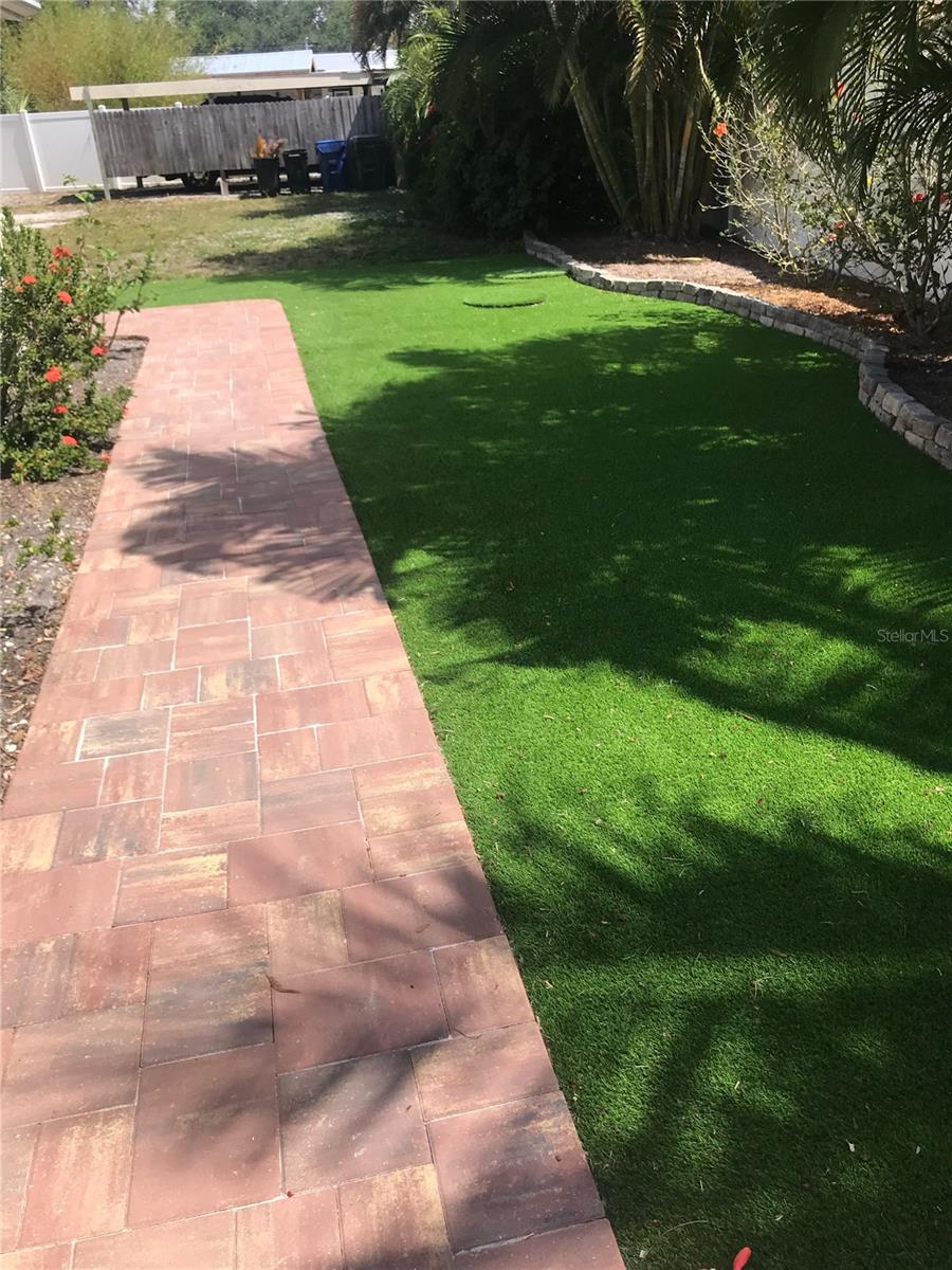 227 LYCHEE RD — photo 15