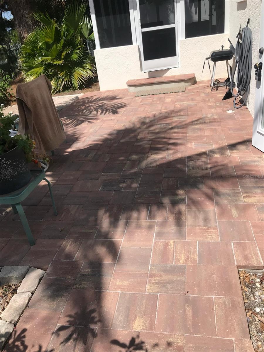 227 LYCHEE RD — photo 16