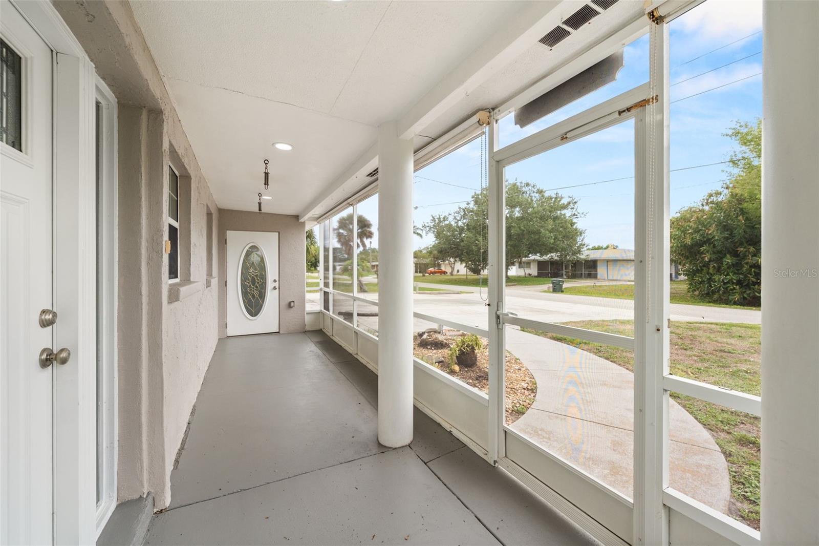 5929 MURDOCK AVE — photo 8