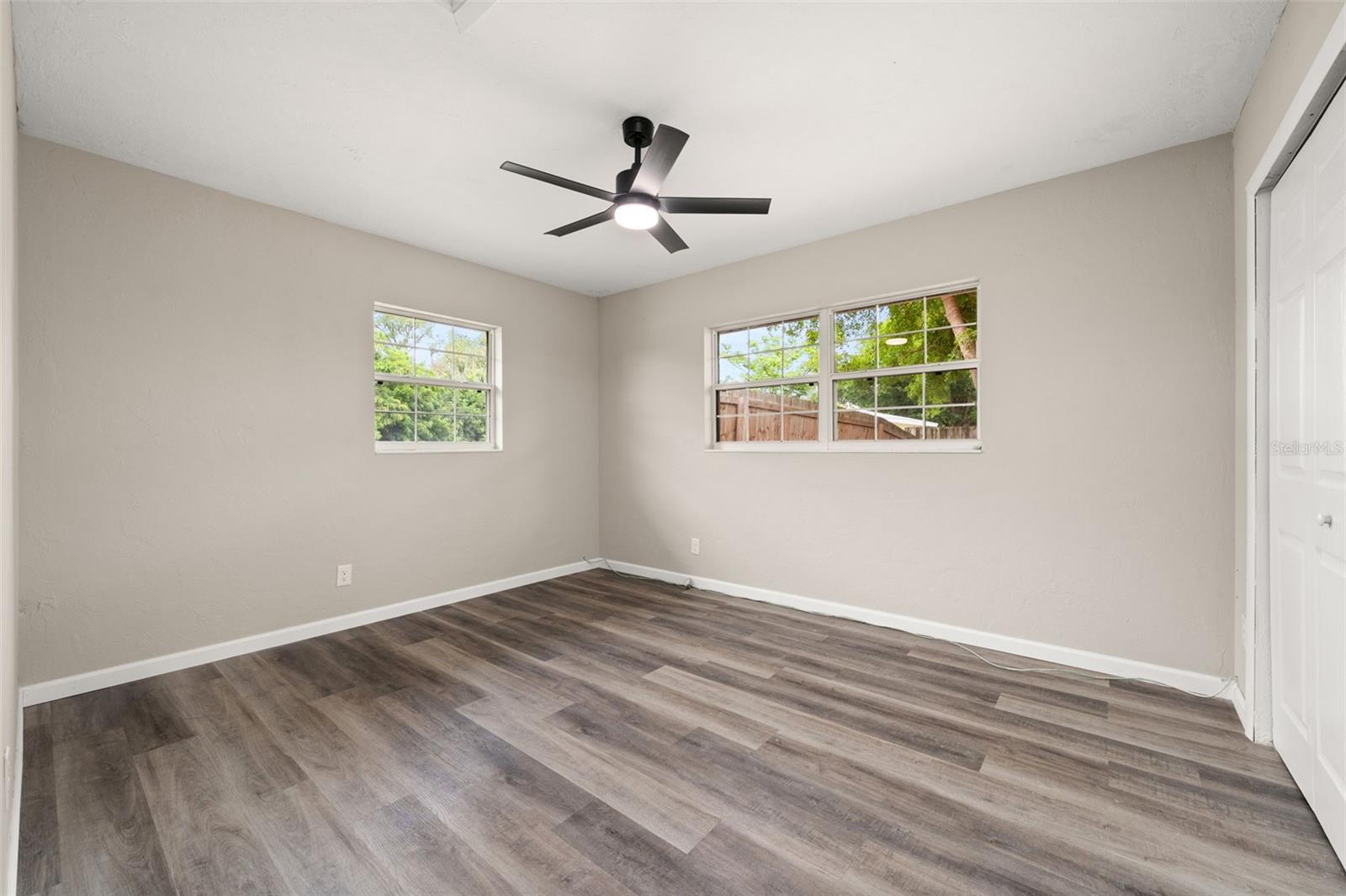 5929 MURDOCK AVE — photo 37