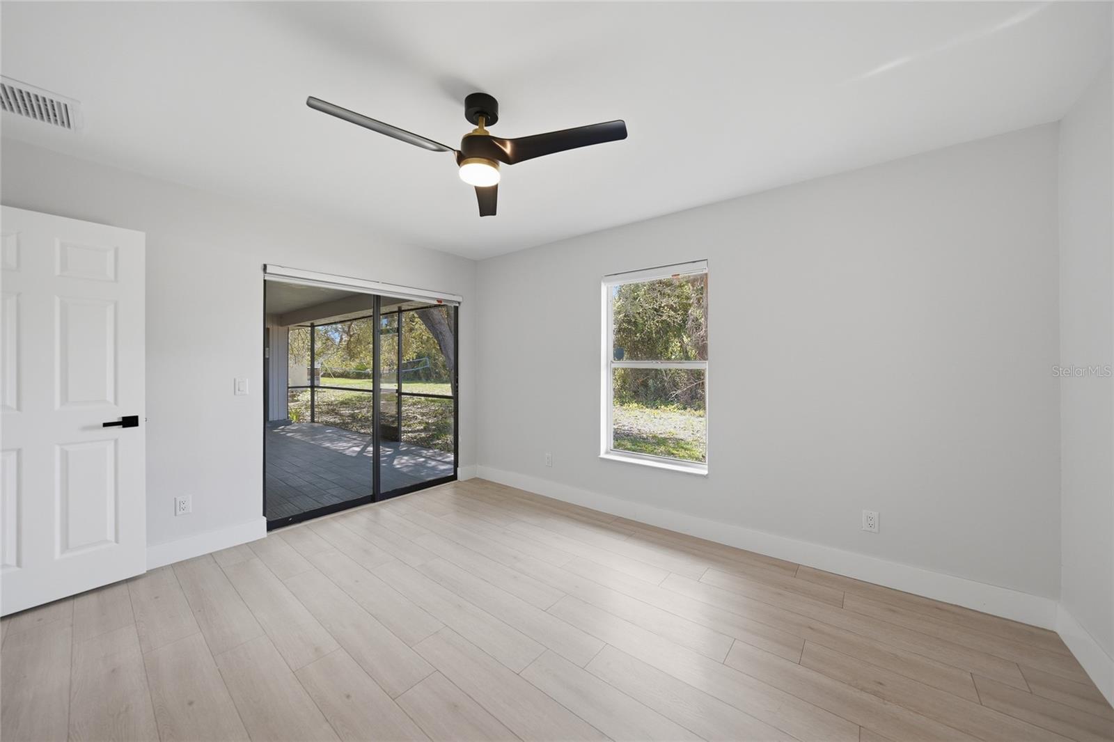 5009 JODY AVE — photo 17
