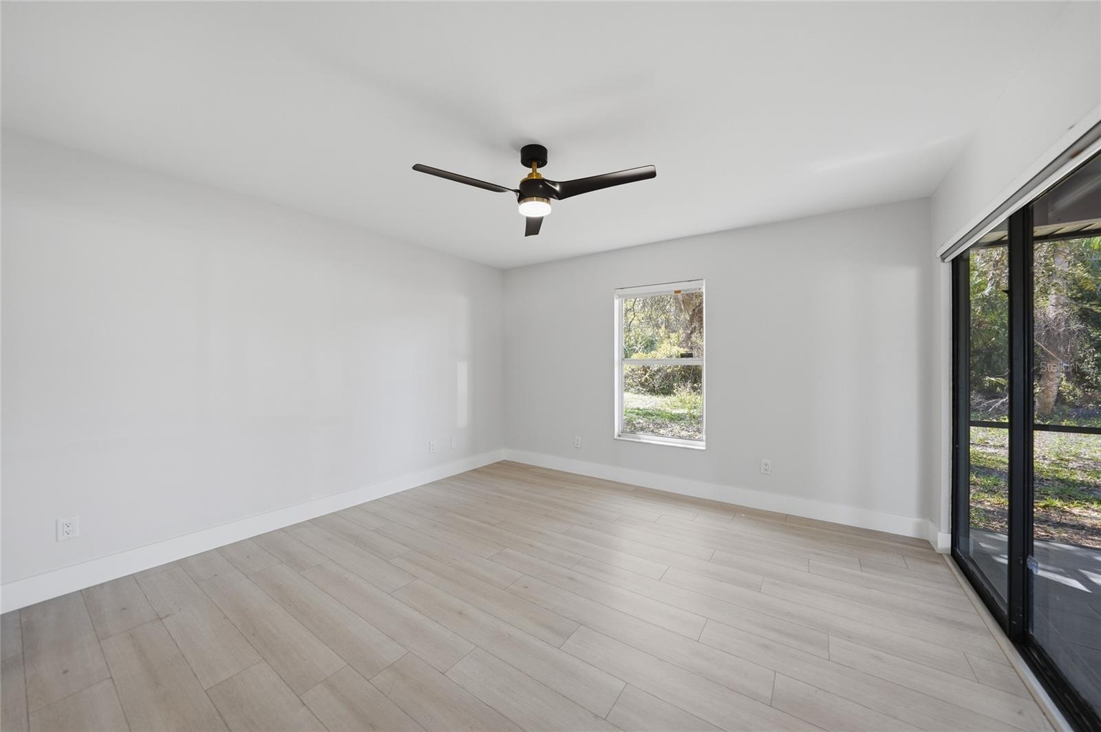5009 JODY AVE — photo 8