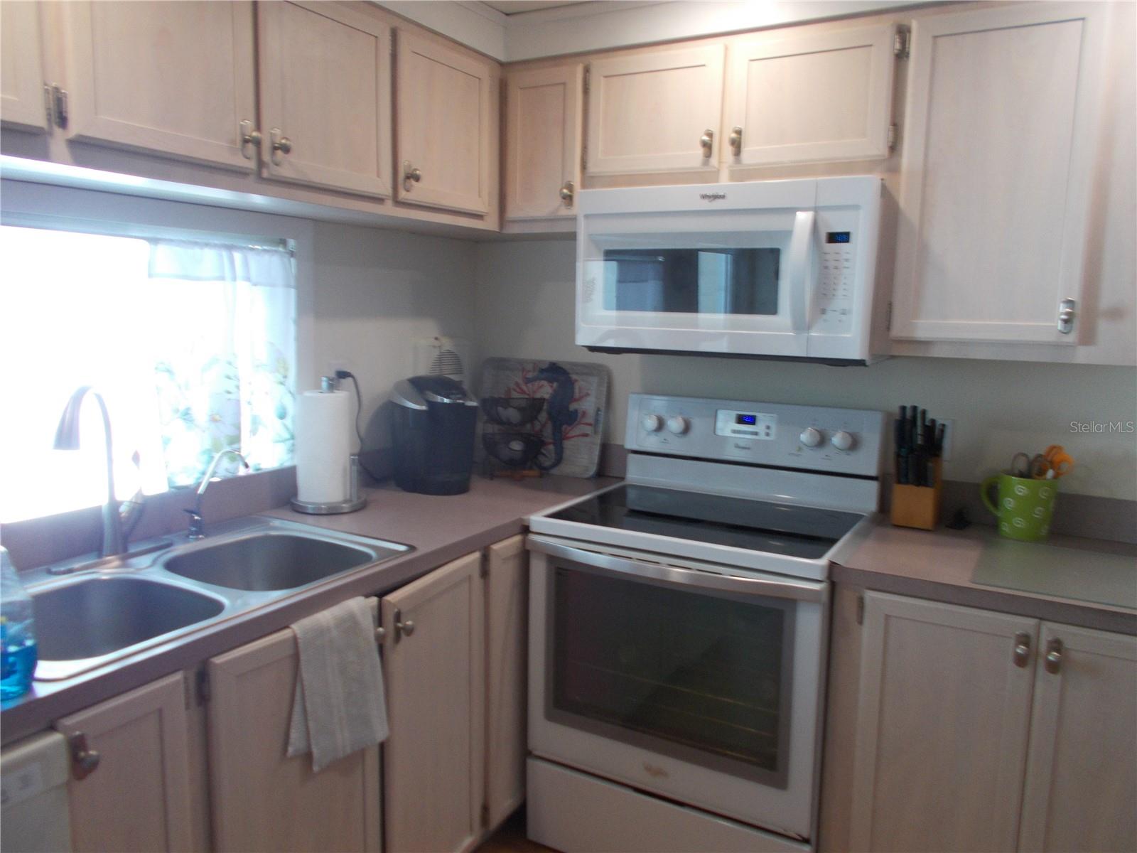 5004 PALENA BLVD — photo 3