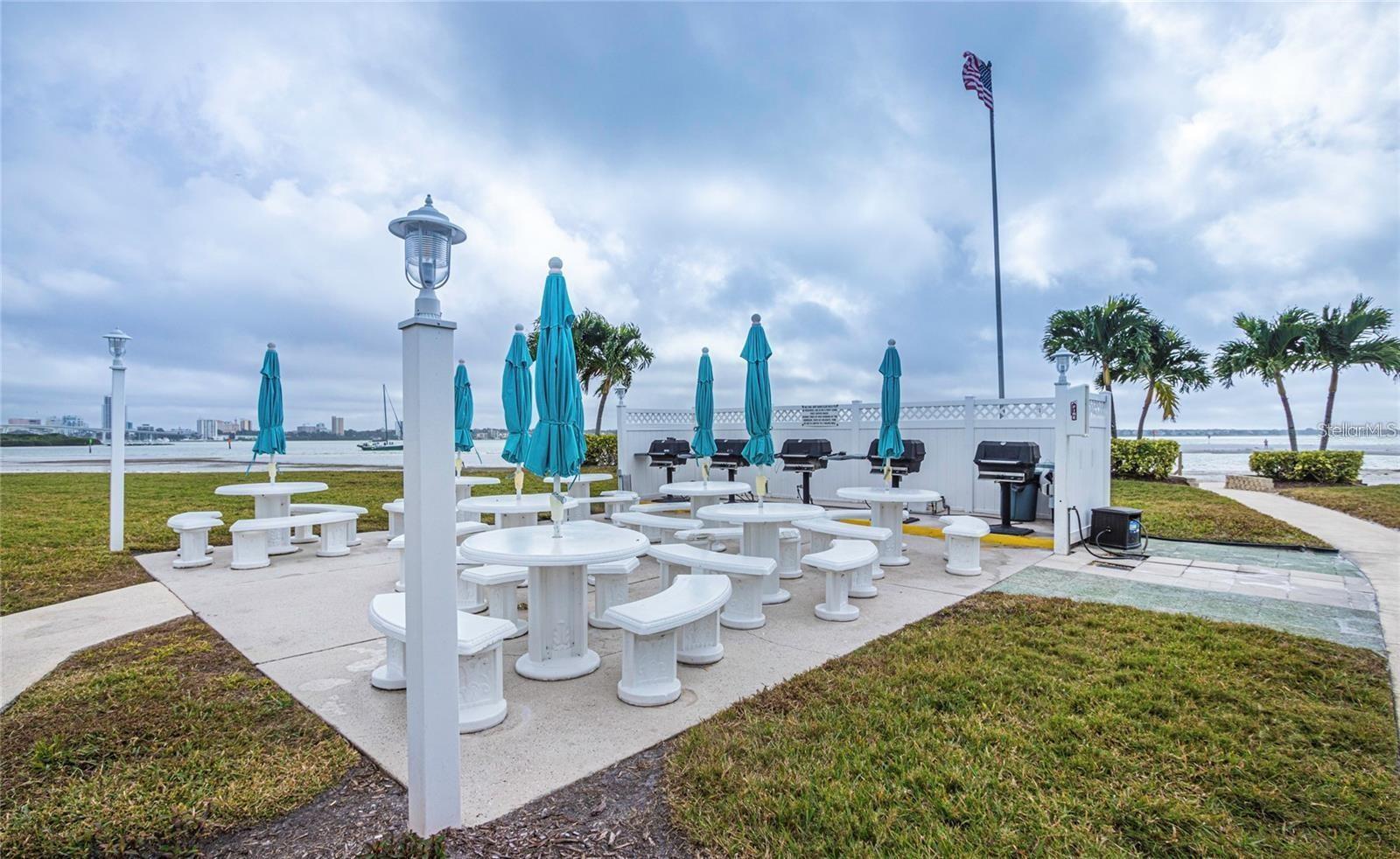 895 S GULFVIEW BLVD #303 — photo 36