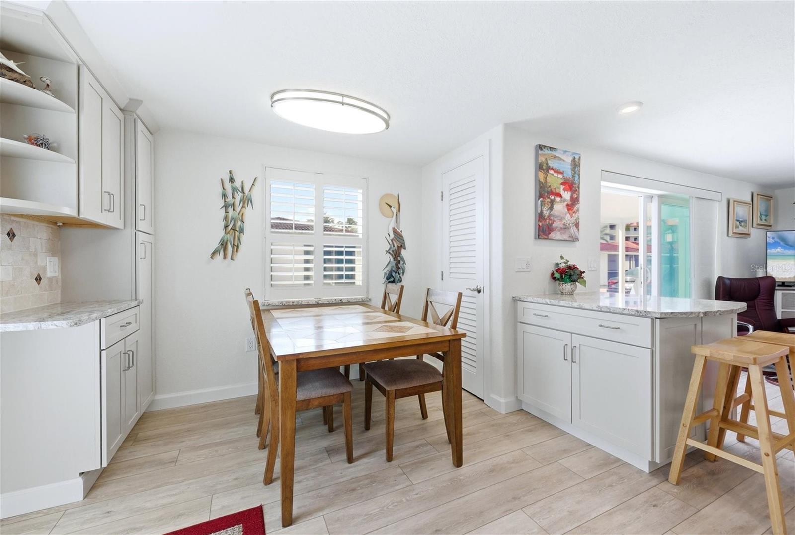 6154 MIDNIGHT PASS RD #7C — photo 12