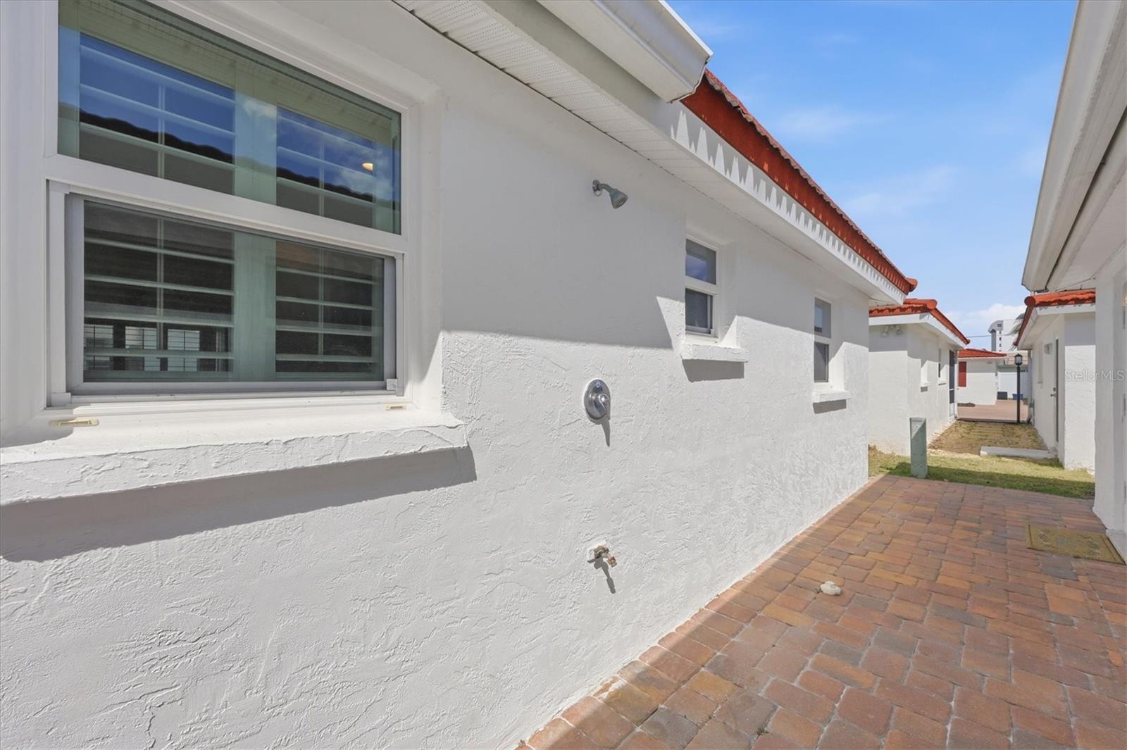 6154 MIDNIGHT PASS RD #7C — photo 28