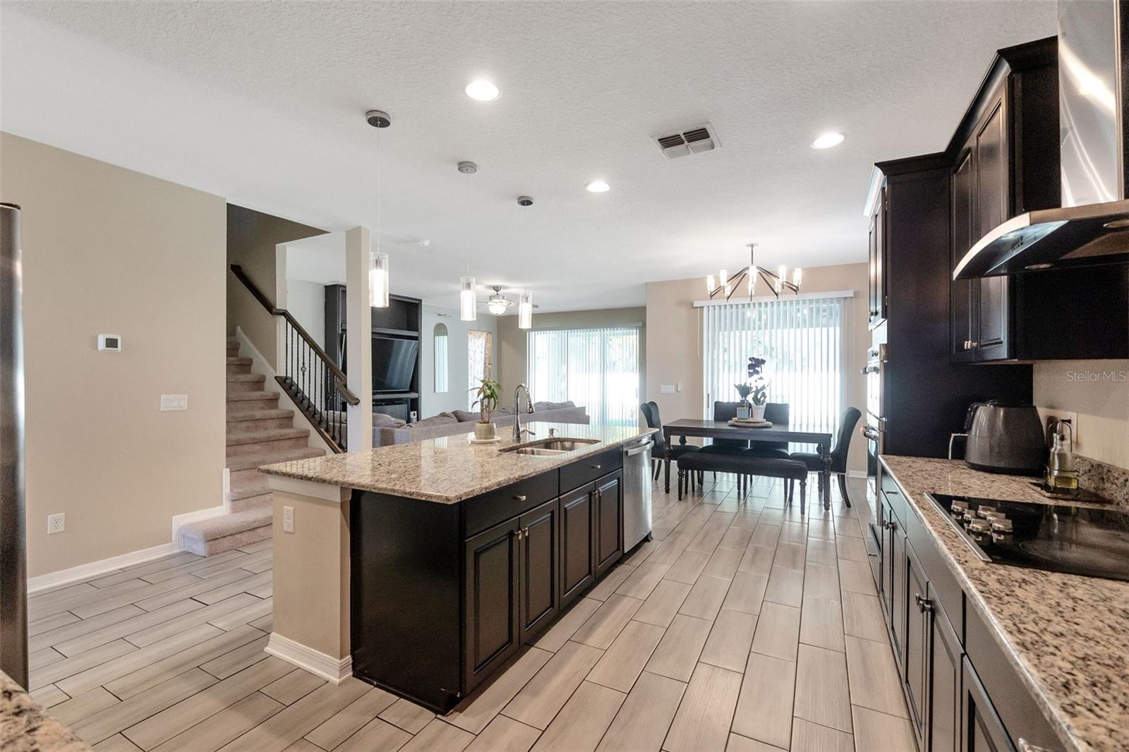 30068 SKYLARK DR — photo 13