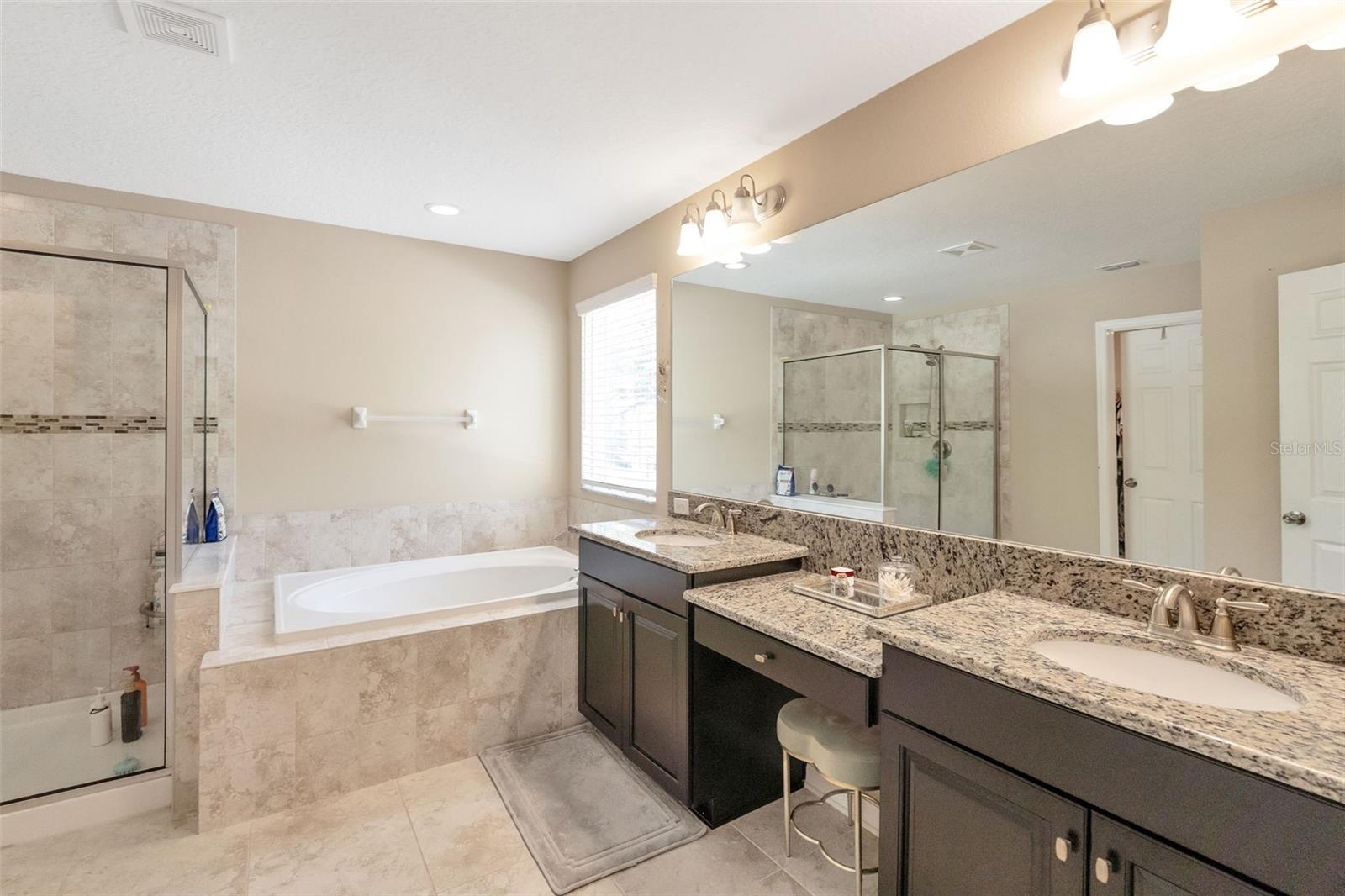 30068 SKYLARK DR — photo 25