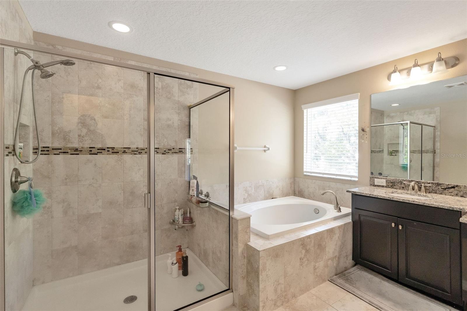 30068 SKYLARK DR — photo 27