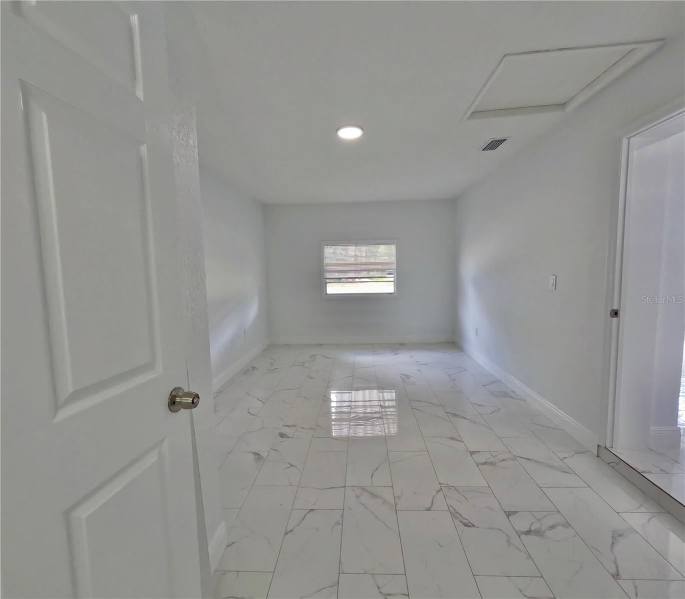 1103 N PENNSYLVANIA AVE — photo 29