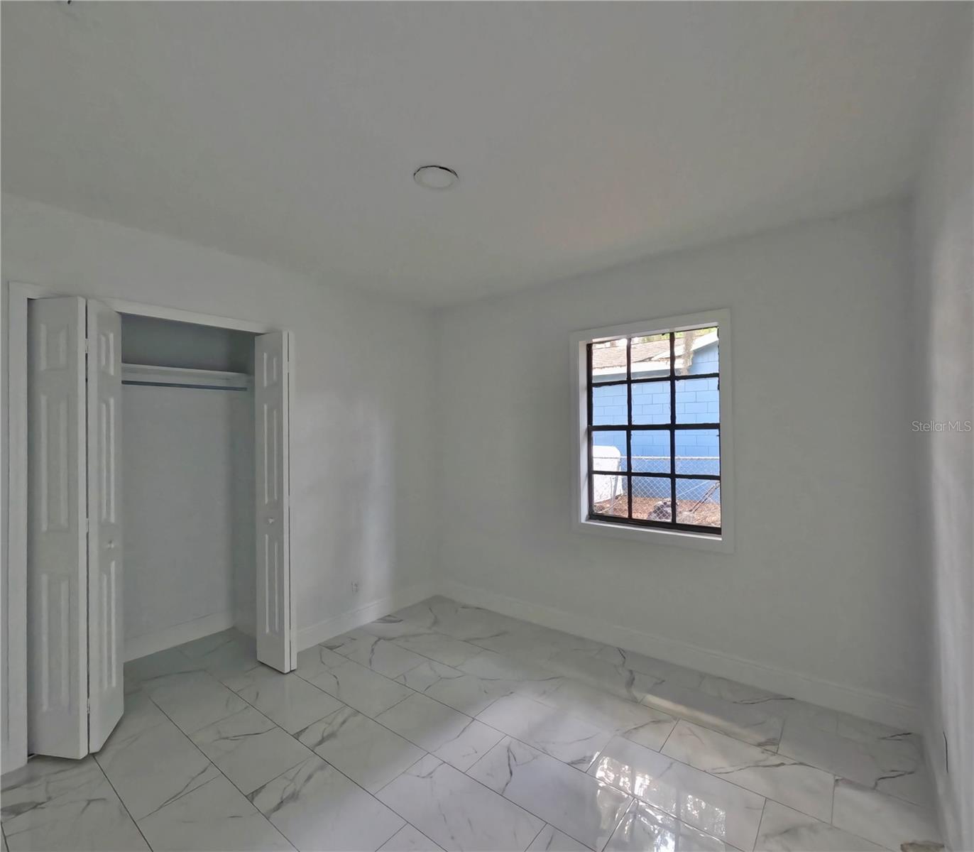 1103 N PENNSYLVANIA AVE — photo 37
