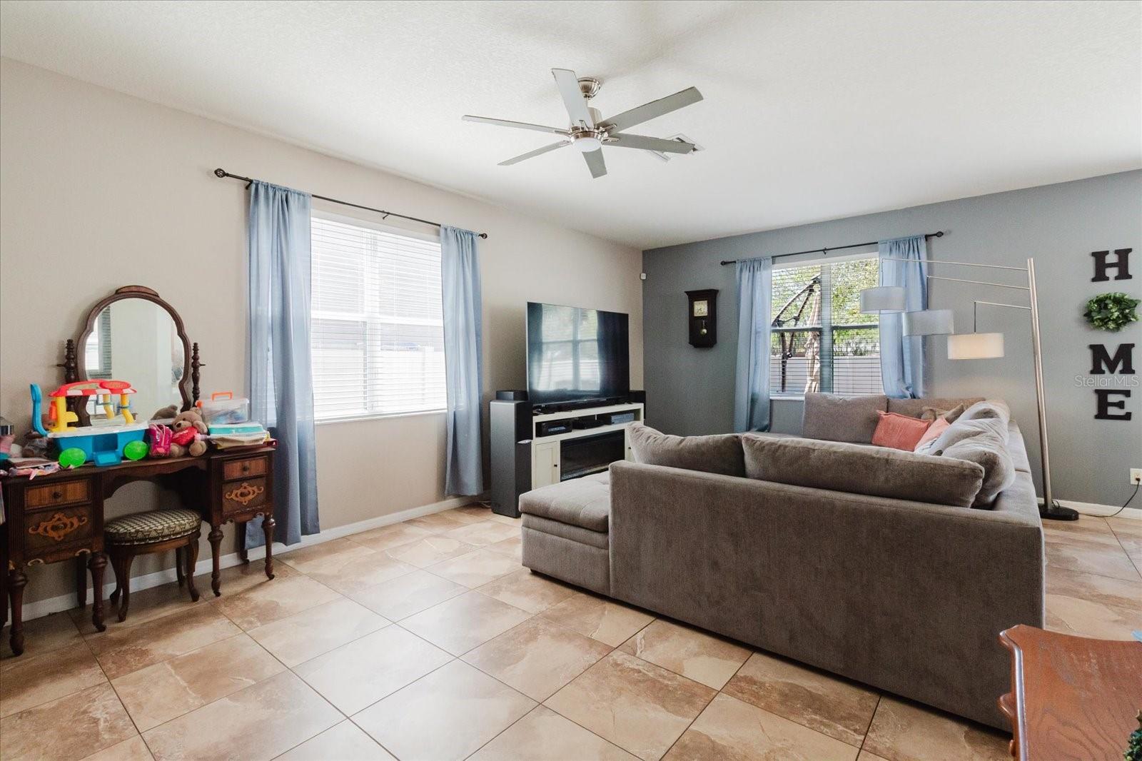 15521 LONG CYPRESS DR — photo 24