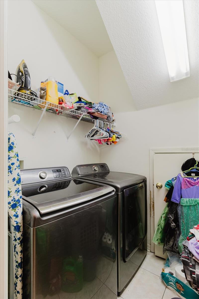 15521 LONG CYPRESS DR — photo 36