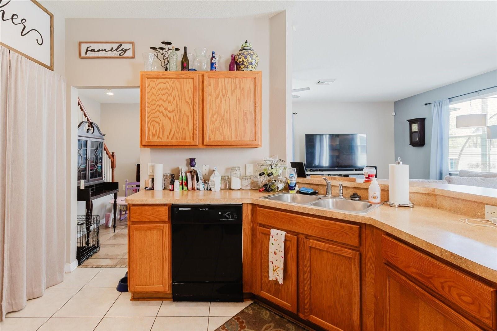 15521 LONG CYPRESS DR — photo 33