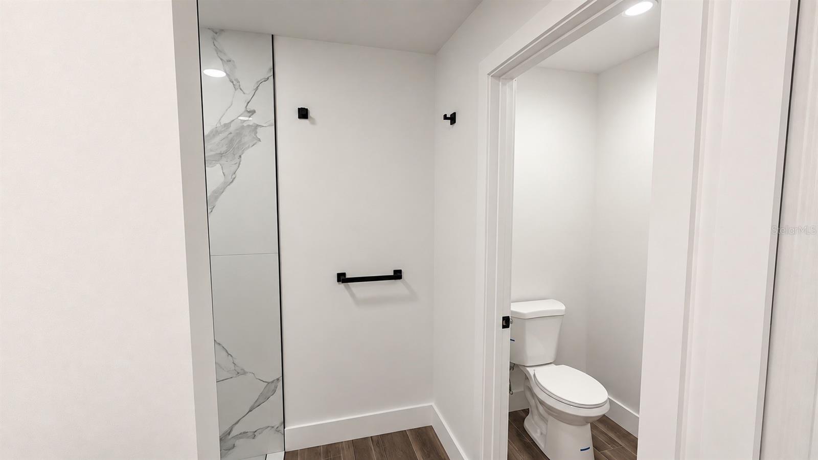 3067 QUARTER ST — photo 26