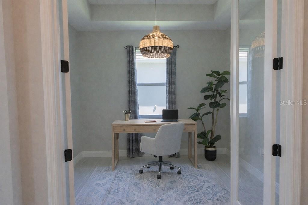 8100 SLIPWAY DR — photo 3