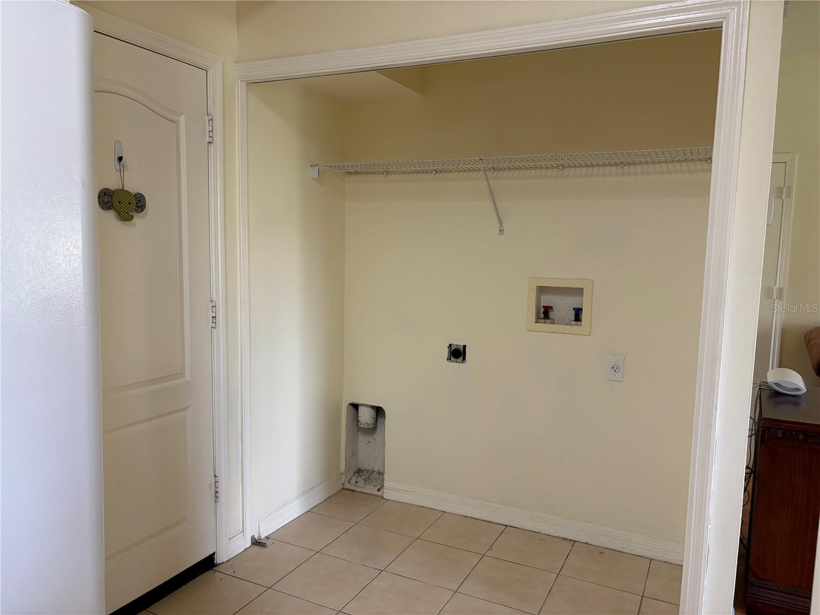 8914 IRON OAK — photo 12
