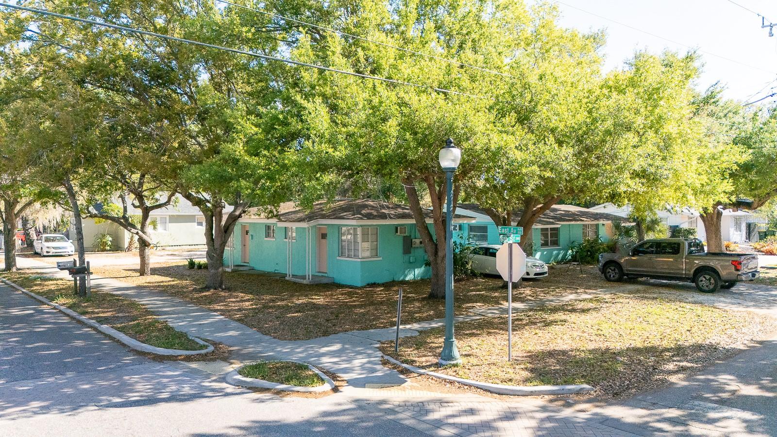 610 N EAST AVE — photo 59