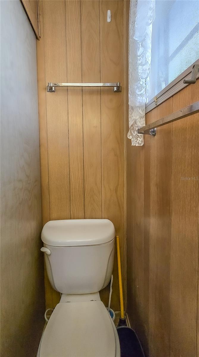 5330 BETMAR DR — photo 22
