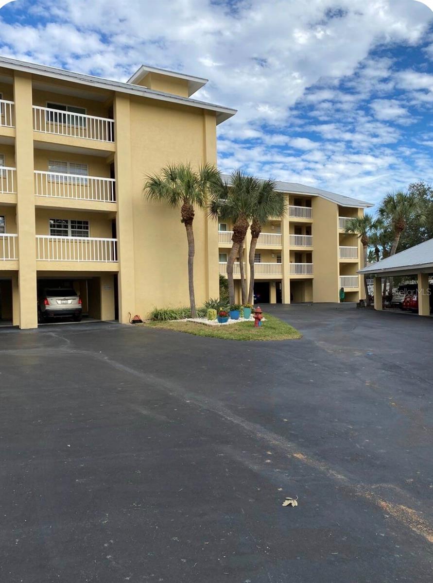 1125 PINELLAS BAYWAY S #201 furnished — photo 28