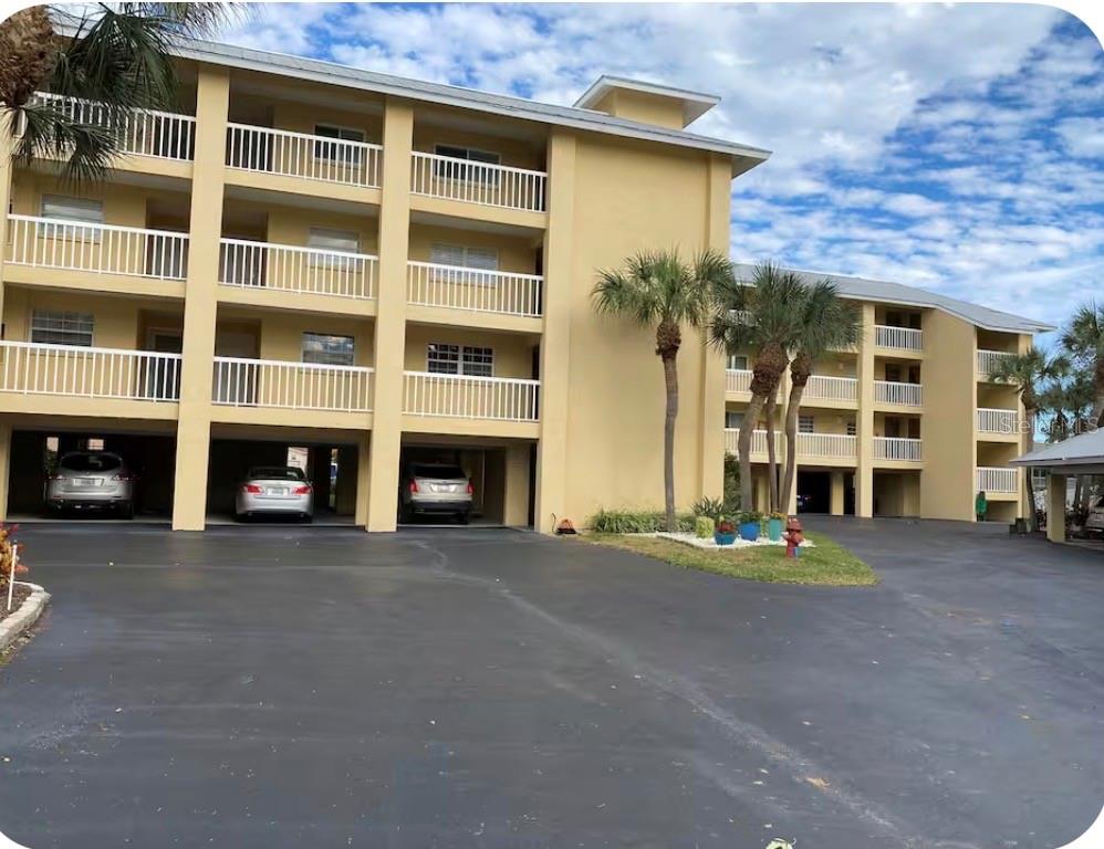 1125 PINELLAS BAYWAY S #201 furnished — photo 3