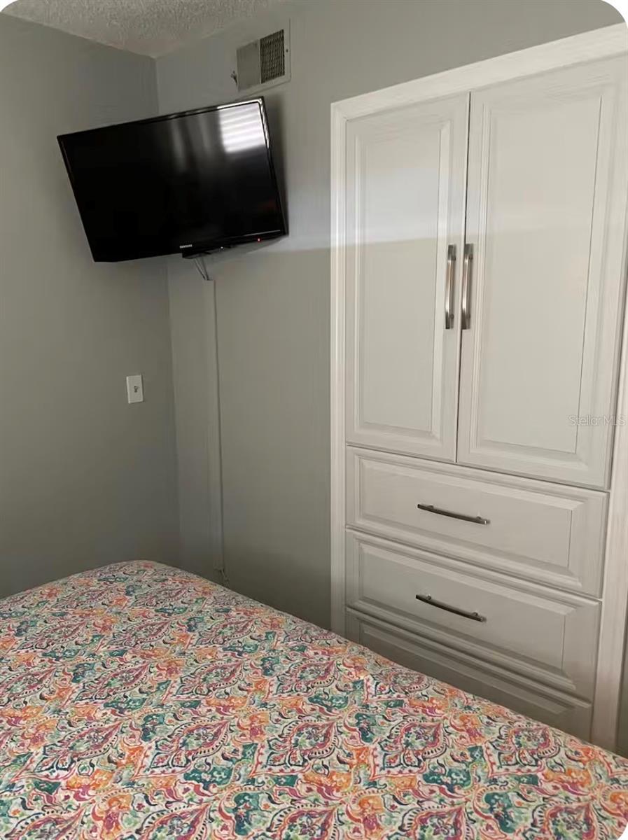 1125 PINELLAS BAYWAY S #201 furnished — photo 23