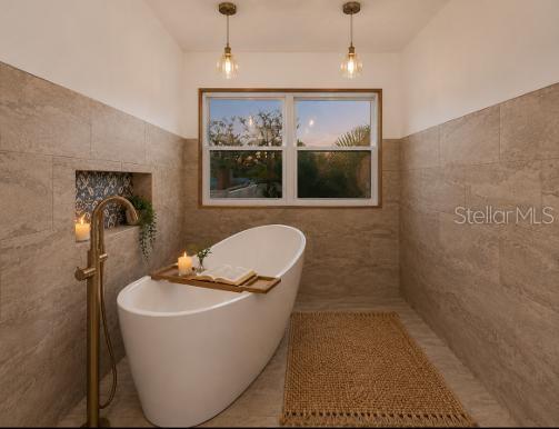 1584 OAK LANE — photo 21