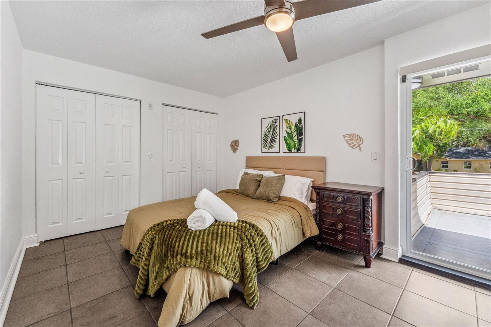 1584 OAK LANE — photo 47